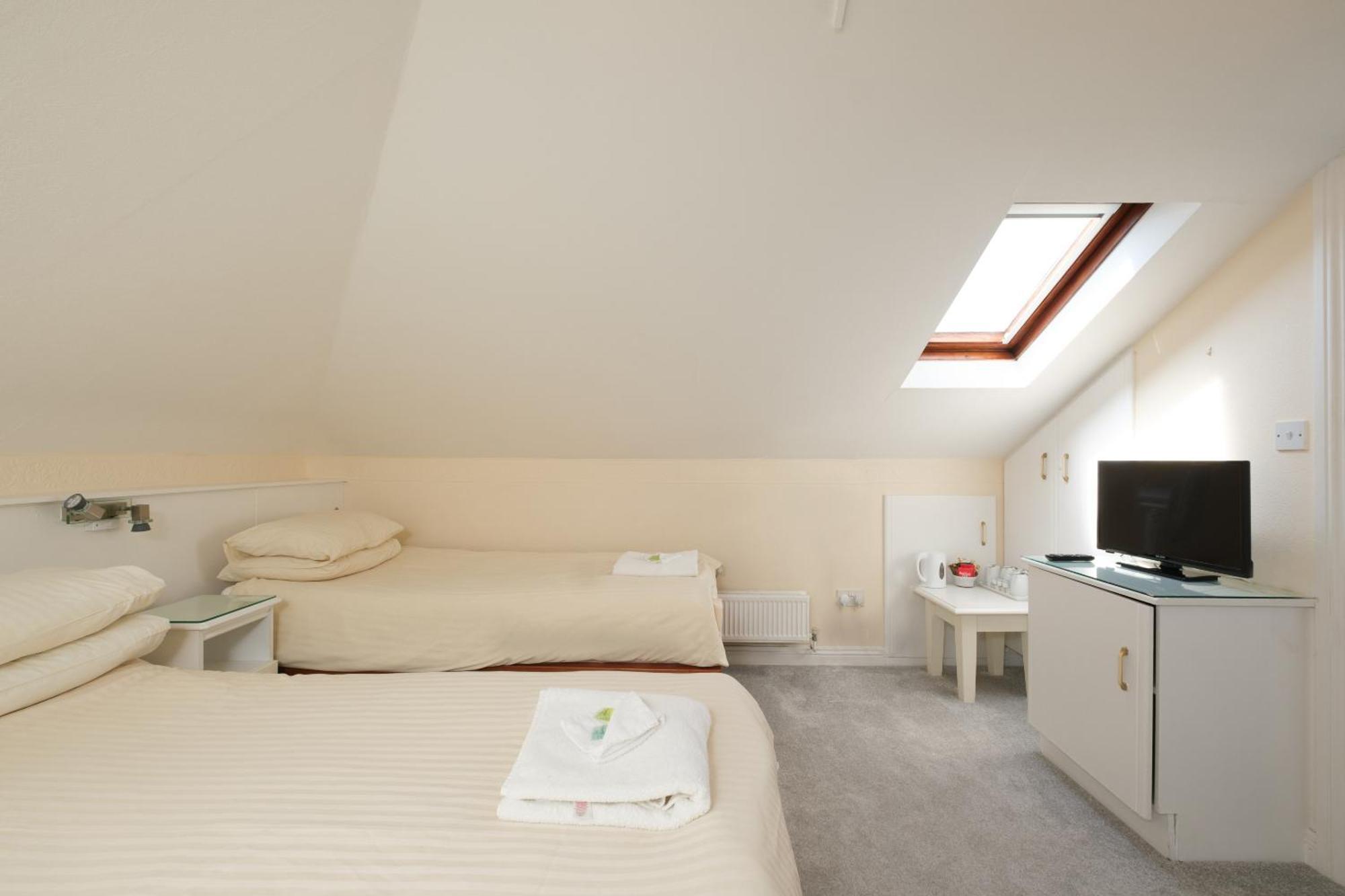 Four Seasons B&B Galway Exterior photo