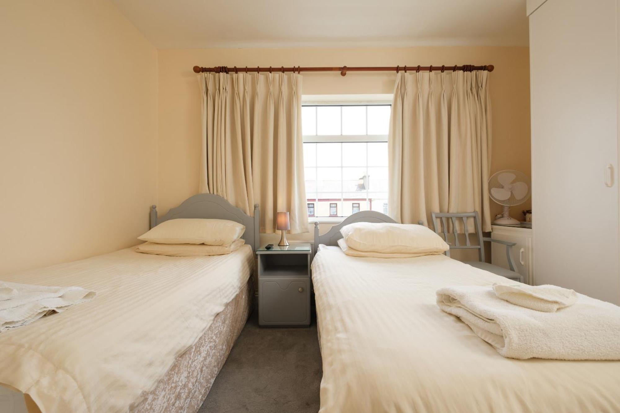 Four Seasons B&B Galway Room photo